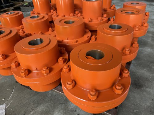 凸缘联轴器的圆锥形轴套孔易获得同心