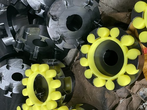 改变梅花联轴器在传递中受热软化的方法